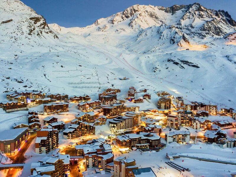 ALPLERİN GÖLGESİNDE 5 ÜLKE TURU PC 2025 (ZRH-ZRH)