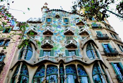 İZMİR 'DEN MEGA PORTEKİZ & ENDULUS & ISPANYA TURU SunExpress Havayolları ile 8 gece