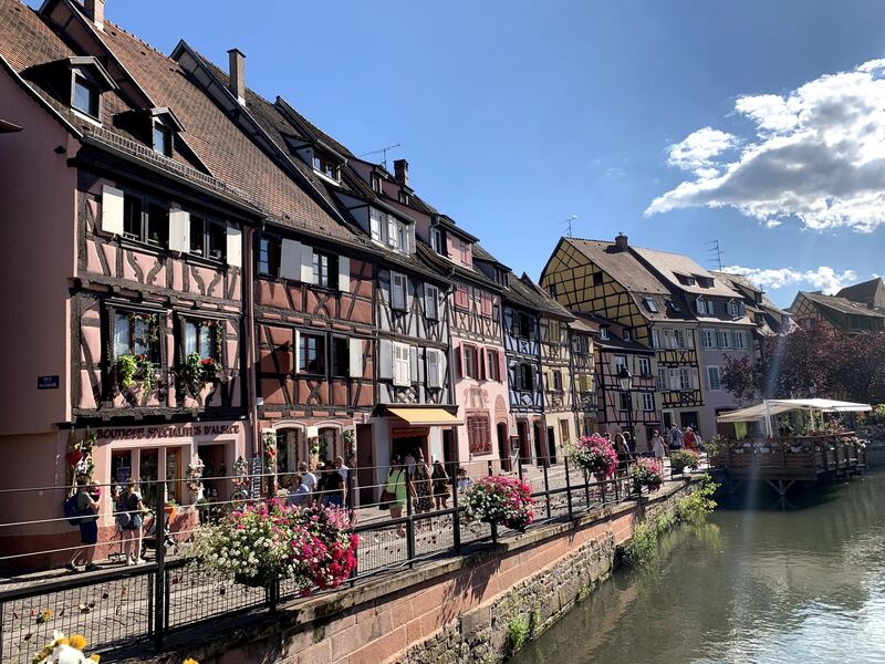 BERNİNA EXPRESS ILE  BİR AVRUPA MASALI TURU Pegasus Havayolları ile 7 gece