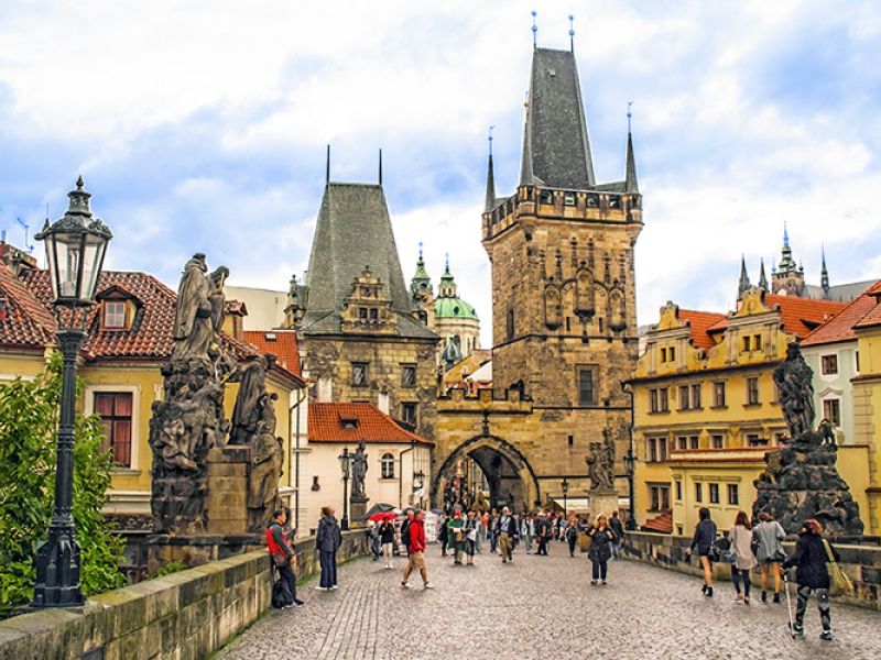 BERLİN ILE BİR ORTA AVRUPA MASALI TURU Türk Hava Yolları ile 6 gece