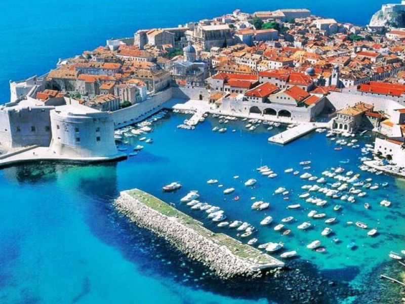 Balkanlar Turu 6 Ülke 6 Gece 8 Gün - Sabiha Gökçen den Pegasus ile PRN-PRN