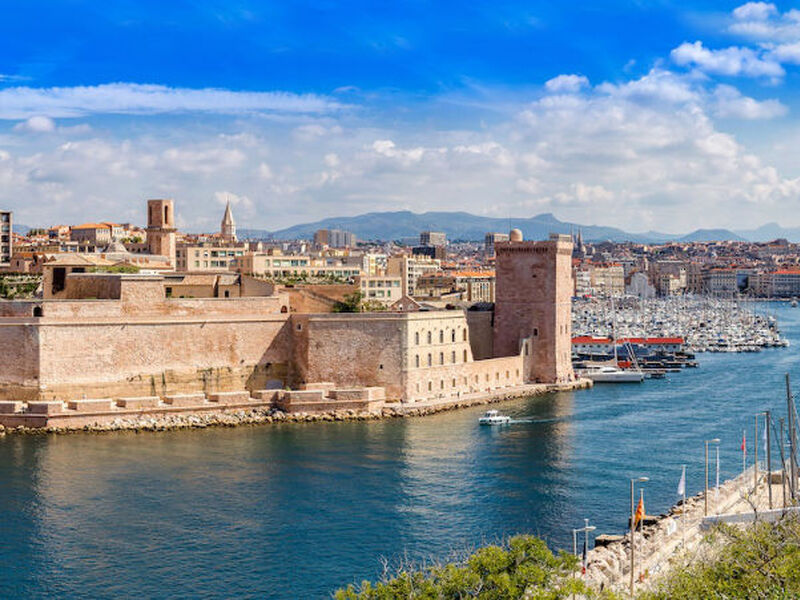 AKDENİZ TRİOSU YAZ 2026 (BCN-BGY)